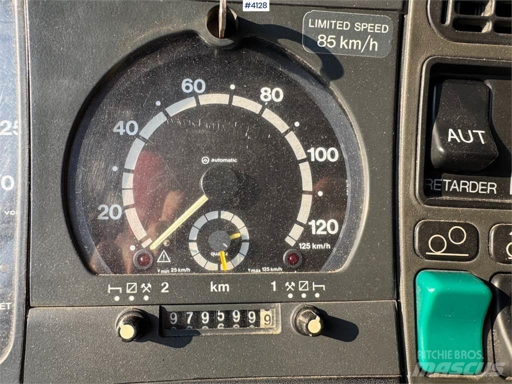 Scania 144G Camion cassonati