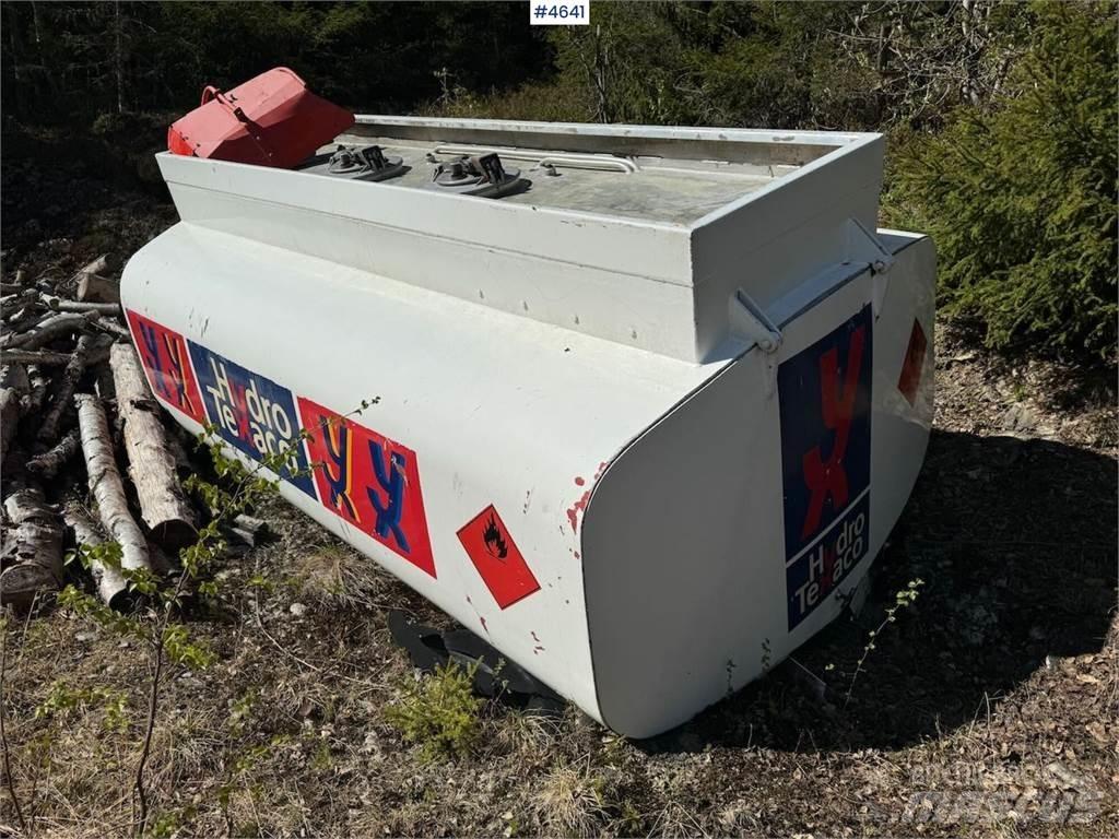  Tank drivstoff Altri componenti