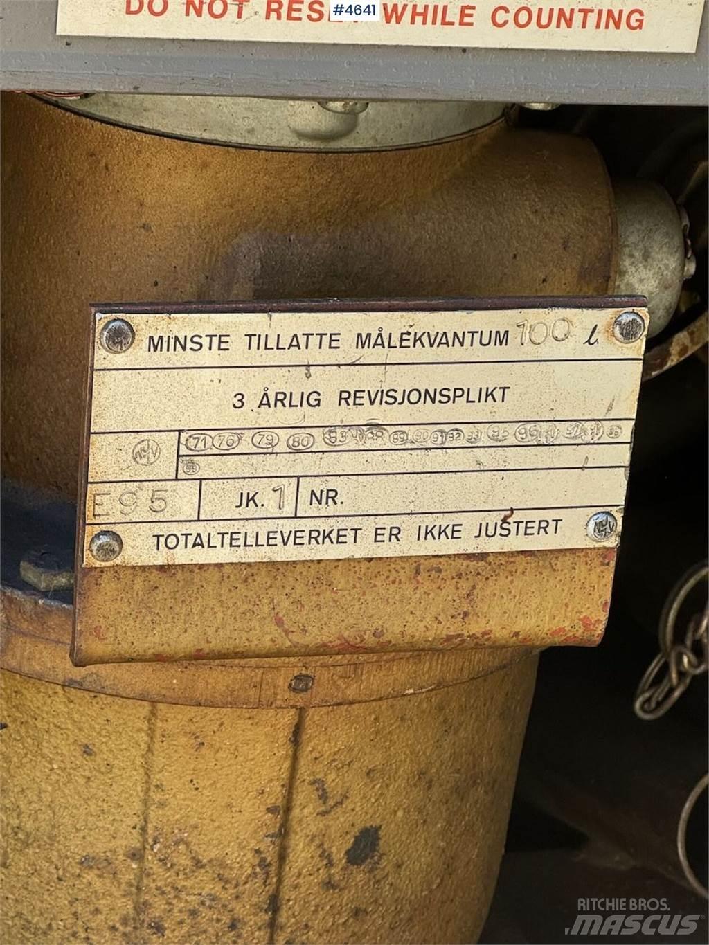  Tank drivstoff Altri componenti