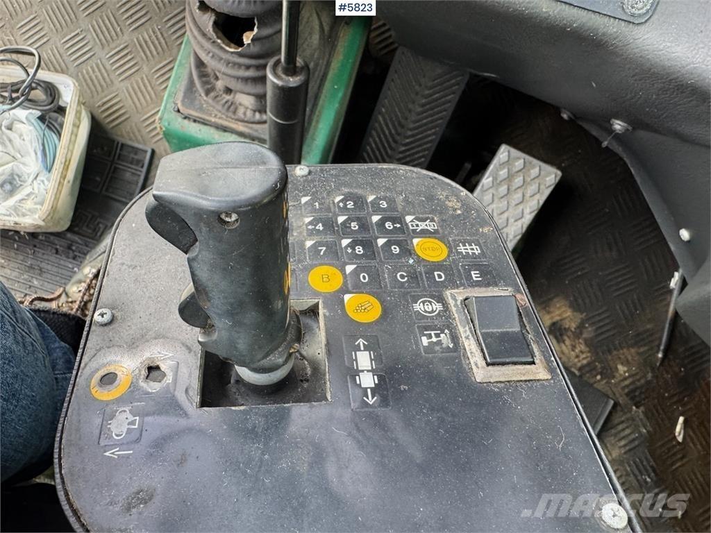 Timberjack 1270 Abbattitrici, Disboscatrici