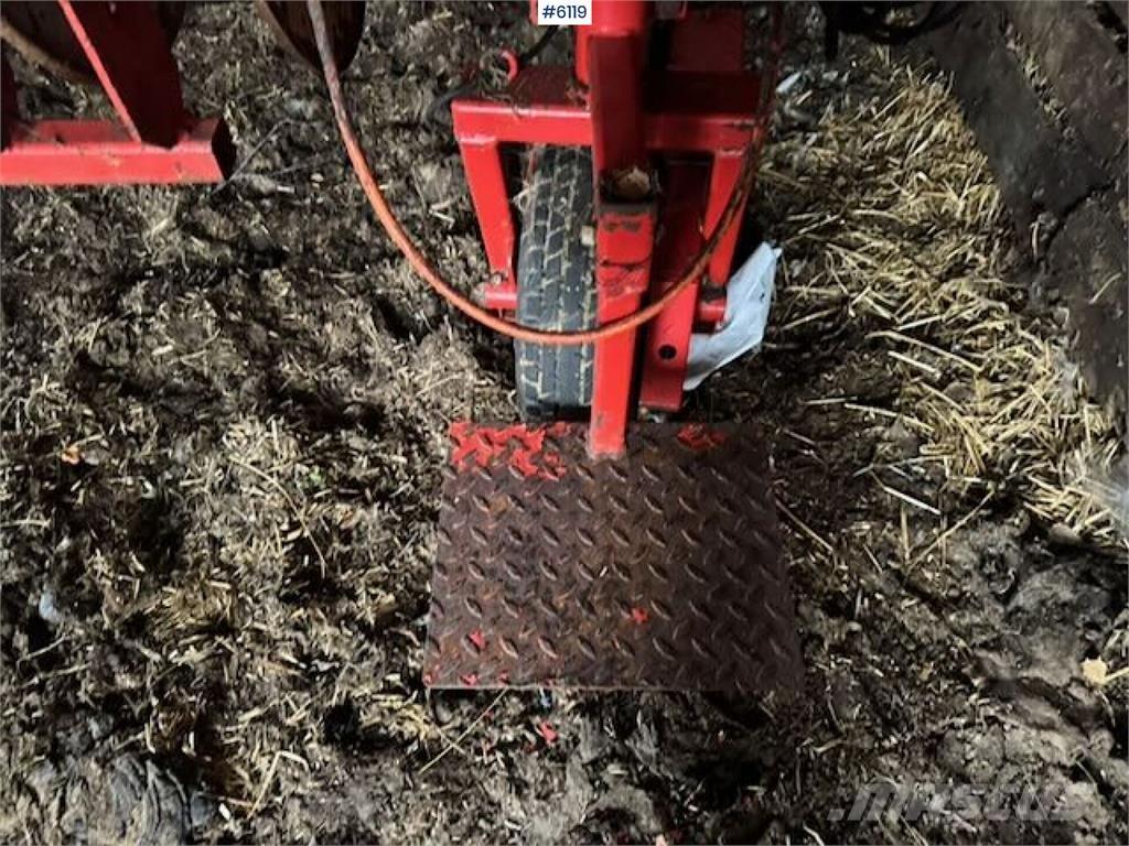 TKS F2 Altri macchinari per raccolta