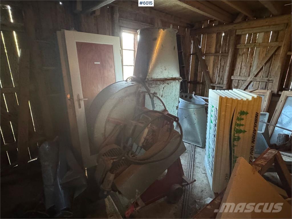 TKS Høytørke Altri macchinari per raccolta