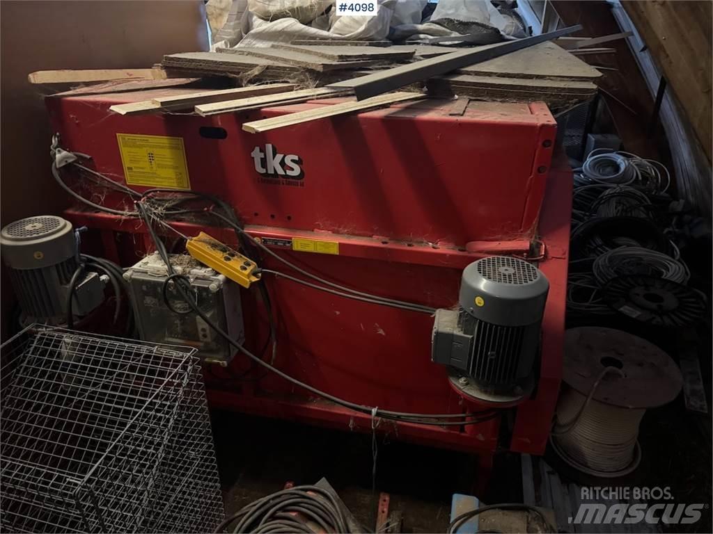 TKS R-150 Altri macchinari per raccolta