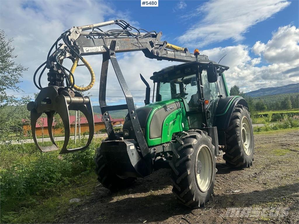 Valtra N101 Trattori