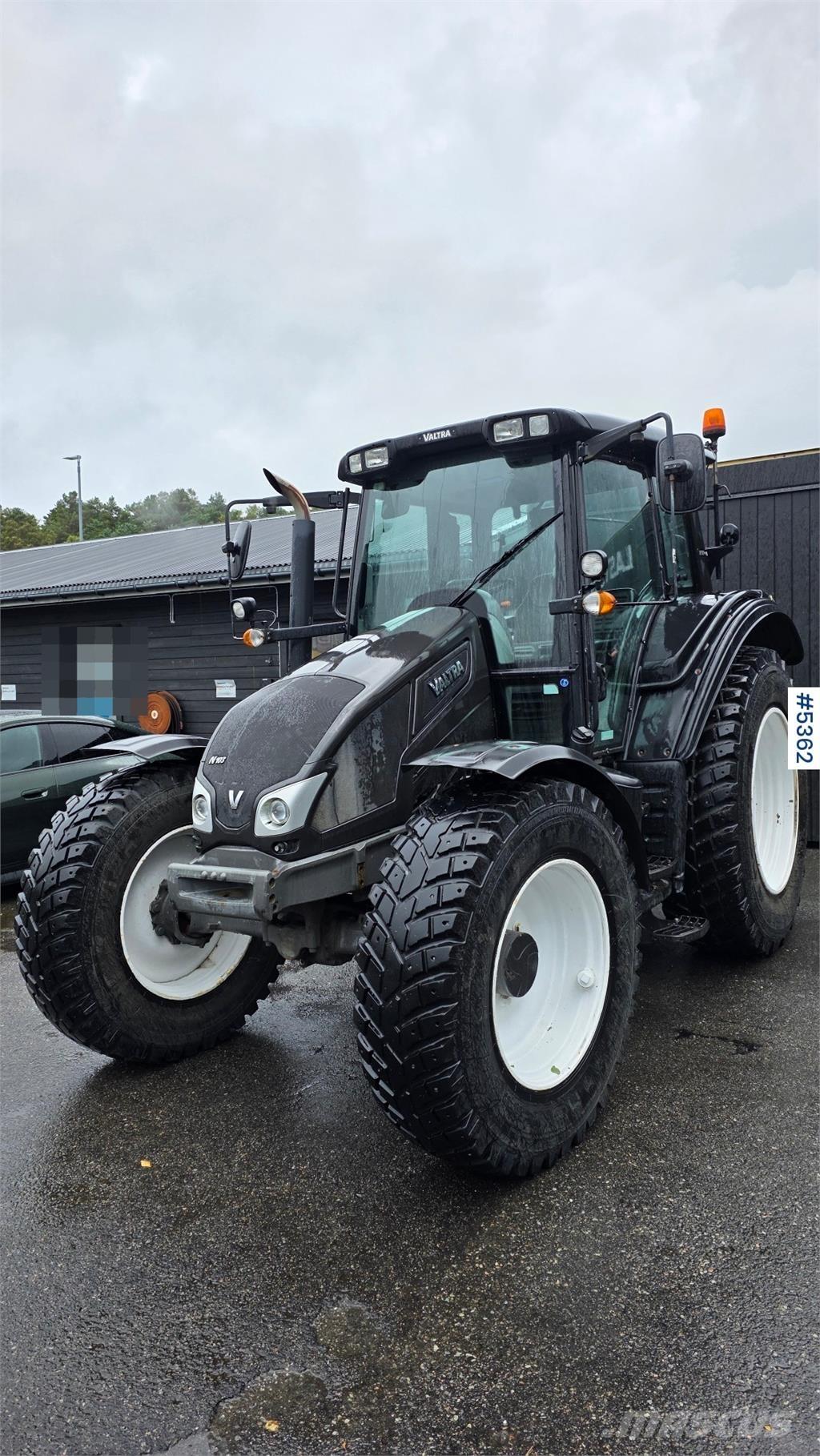 Valtra N103 Trattori