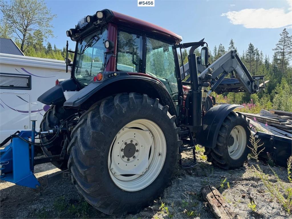 Valtra N123 Trattori