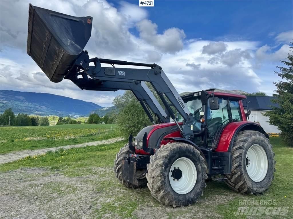 Valtra N142 Trattori
