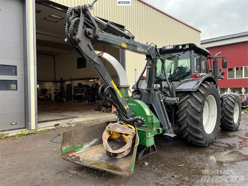 Valtra T182 Trattori