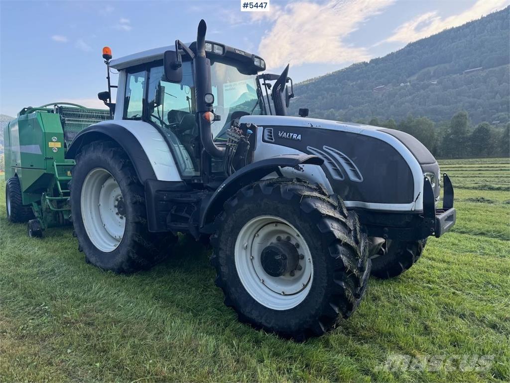 Valtra T202 Trattori
