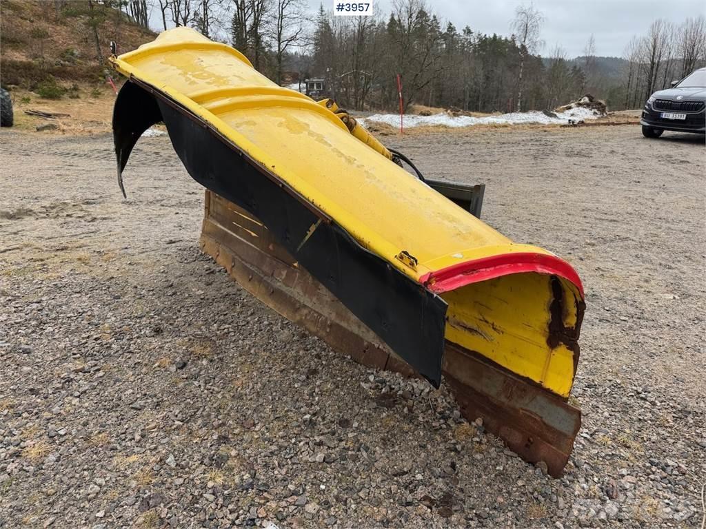 Vama Frontskjær Altri macchinari per strade e neve