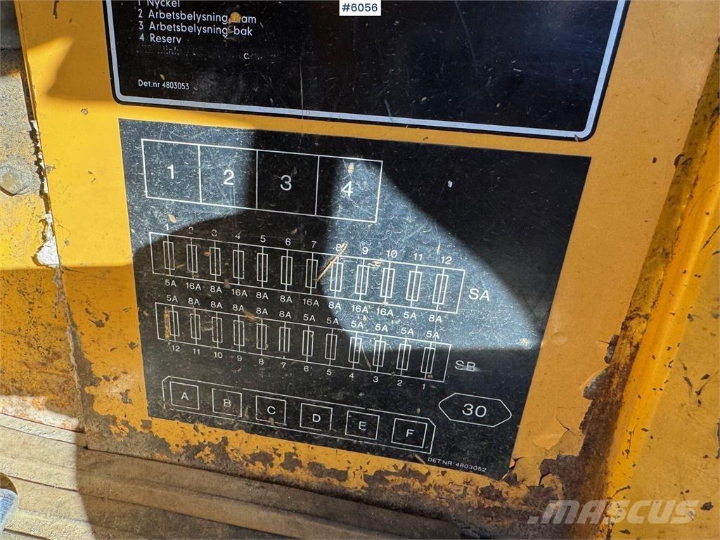 Volvo BM 4500 Pale gommate