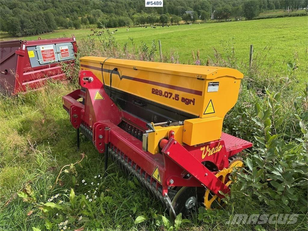 Vredo DZ 299.0705 Perforatrici