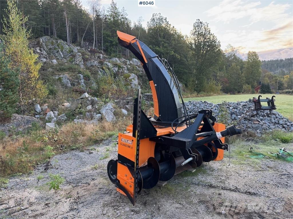  Westbjörn S2450 Lame spazzaneve e aratri