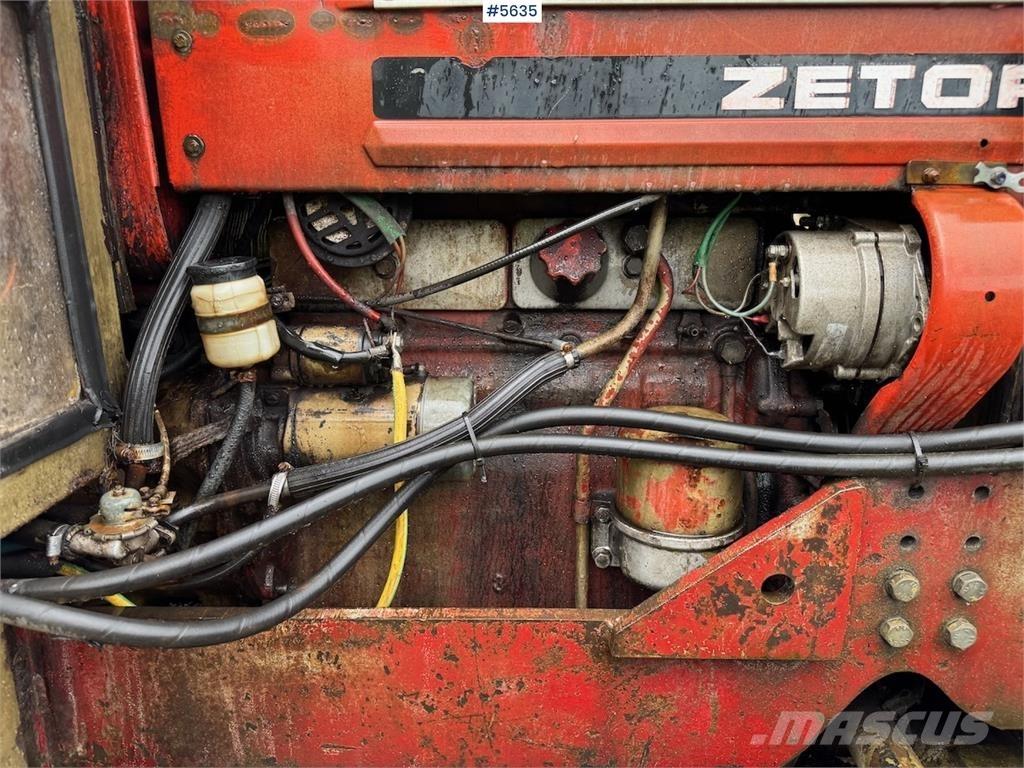 Zetor 5945 Trattori