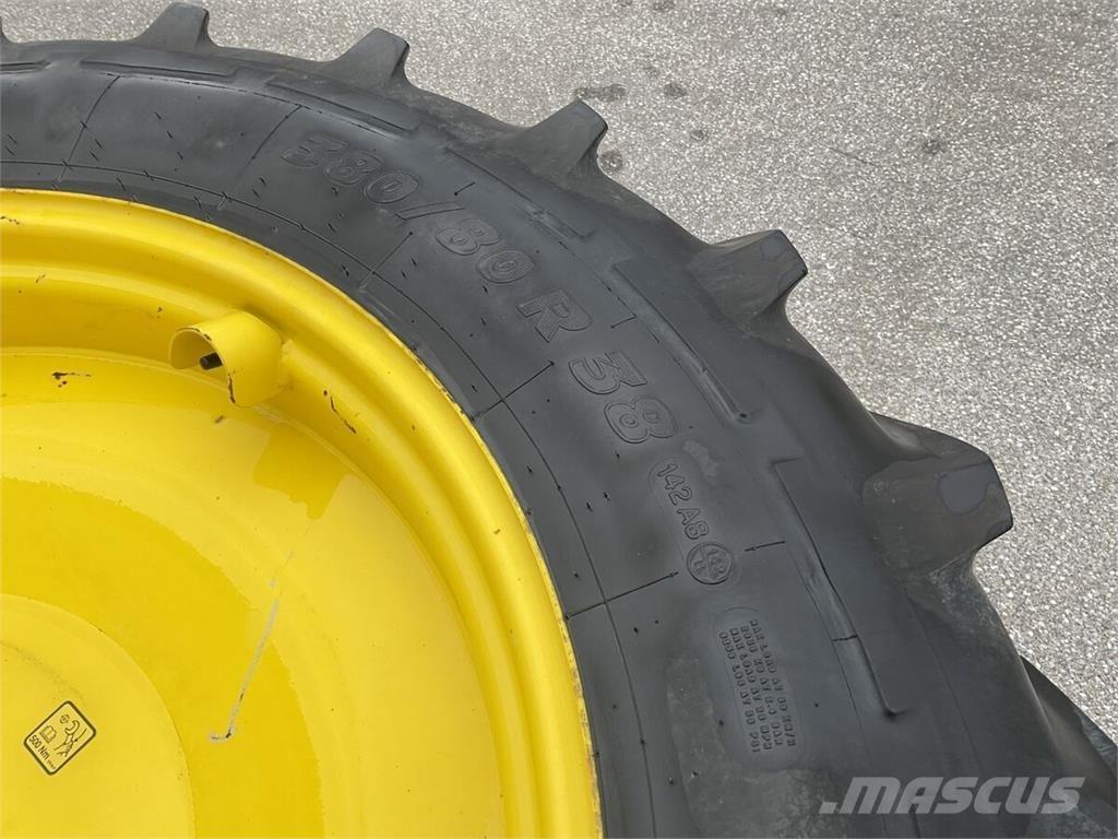  14.9R24 - 380/80R38 Pneumatici, ruote e cerchioni