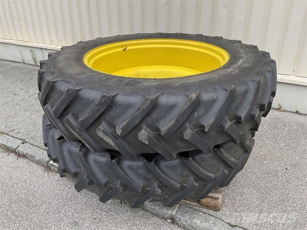  380/95 R 38 Pneumatici, ruote e cerchioni