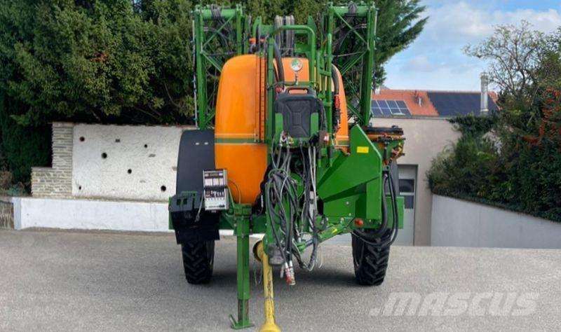 Amazone UG 3000 Irroratrici trainate