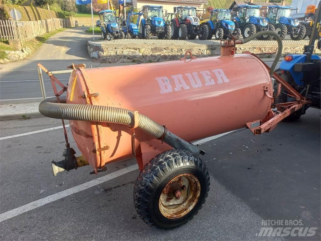 Bauer 1700 Spandiliquami