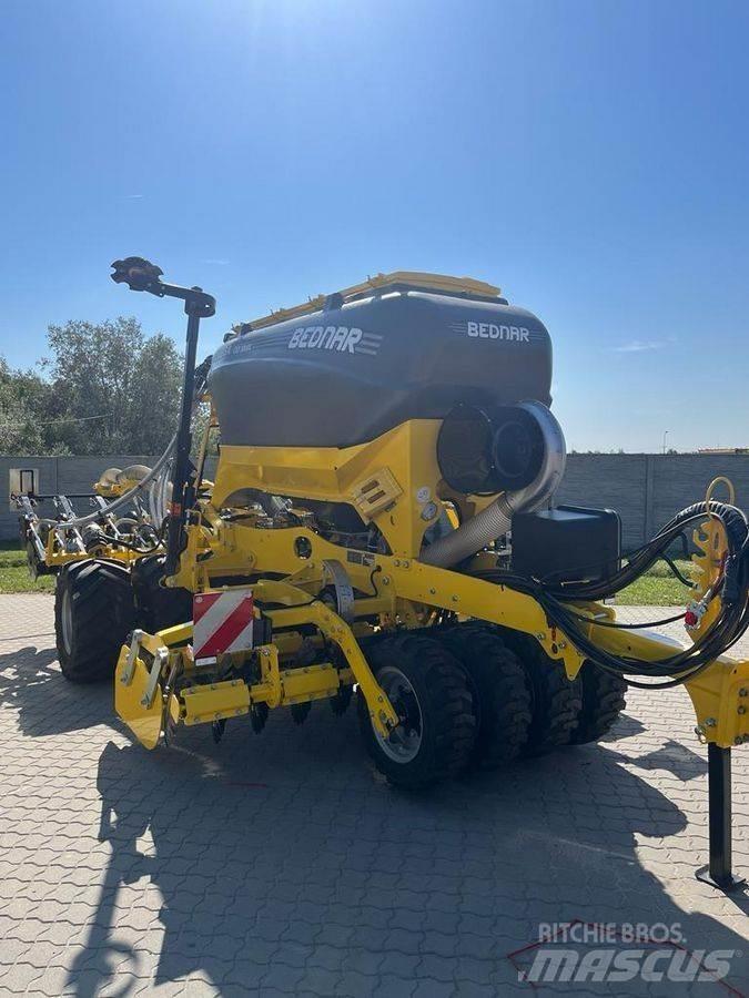Bednar Omega 3000L Altre macchine e accessori per l'aratura