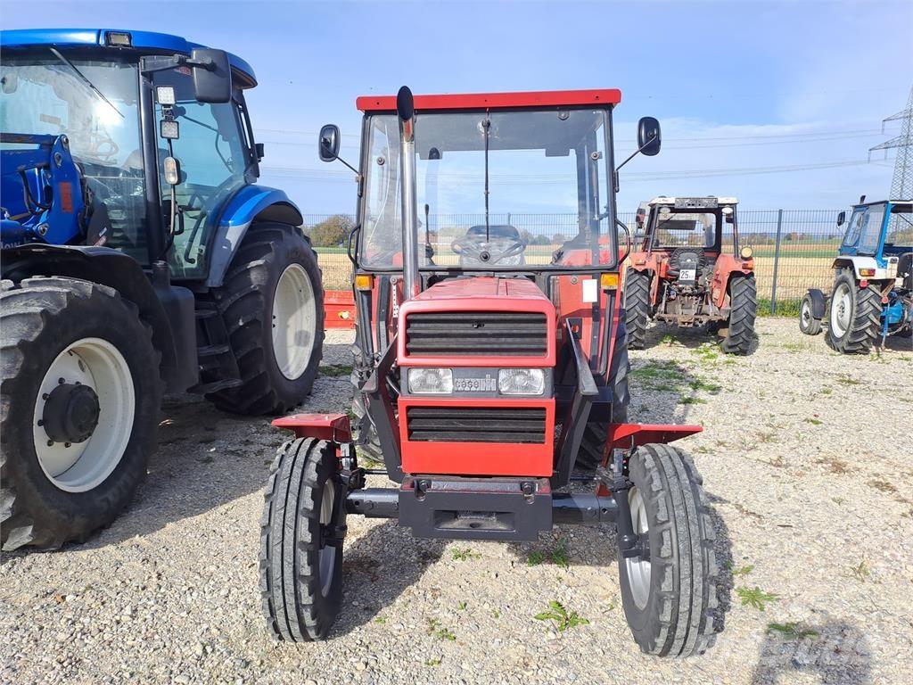 Case IH 533 Trattori