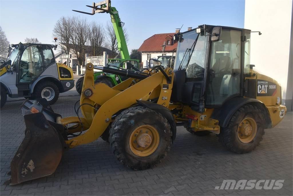 CAT 906M Pale gommate