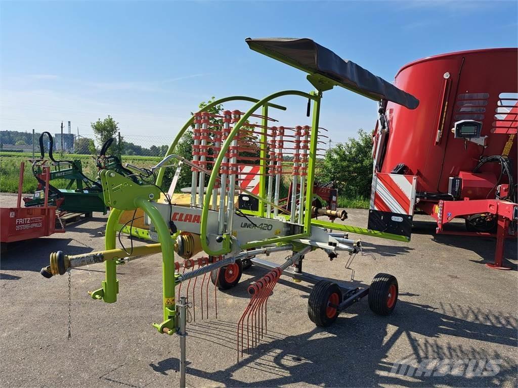 CLAAS Liner 420 Andanatori