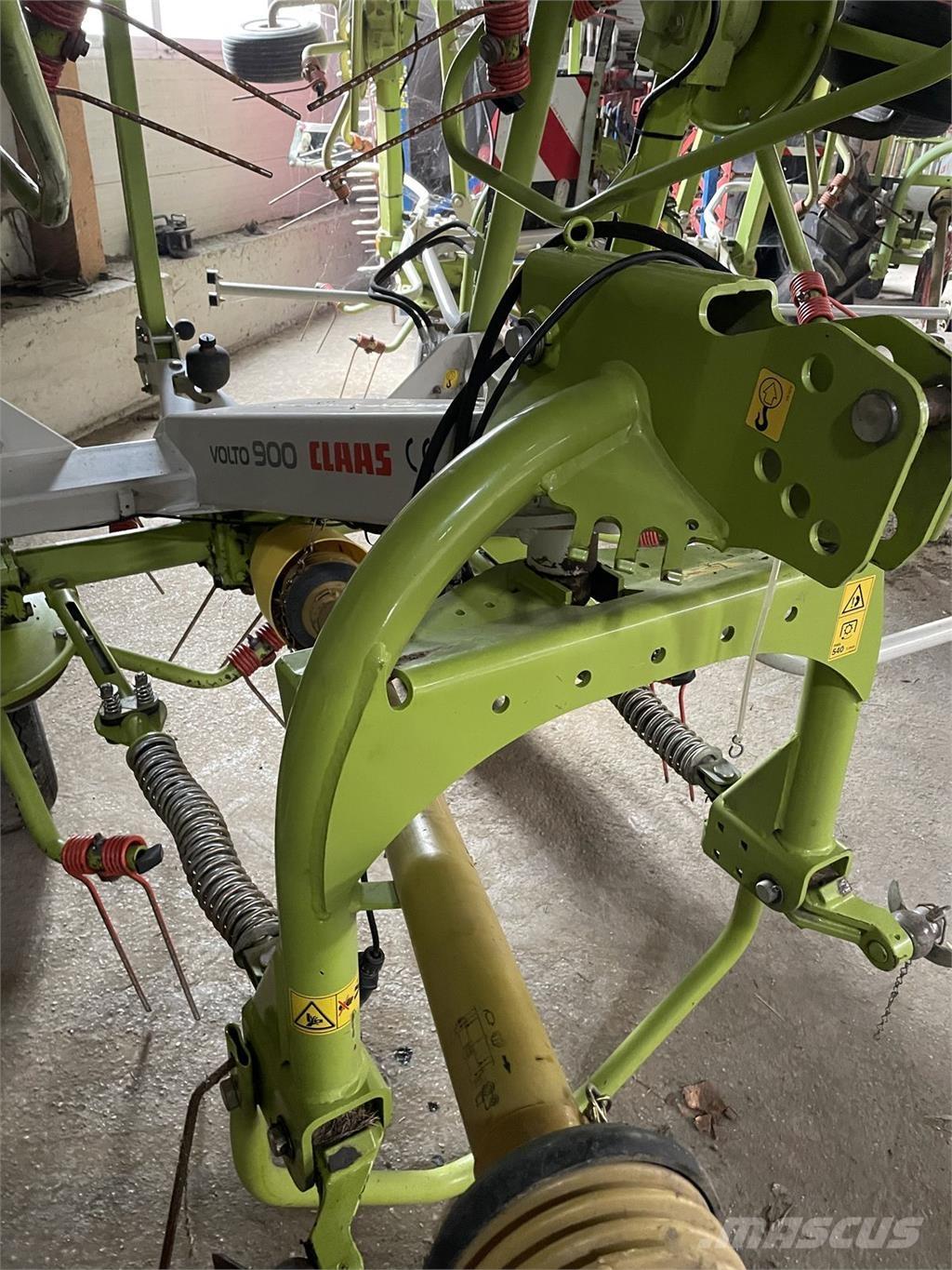 CLAAS Volto 900 Ranghinatori