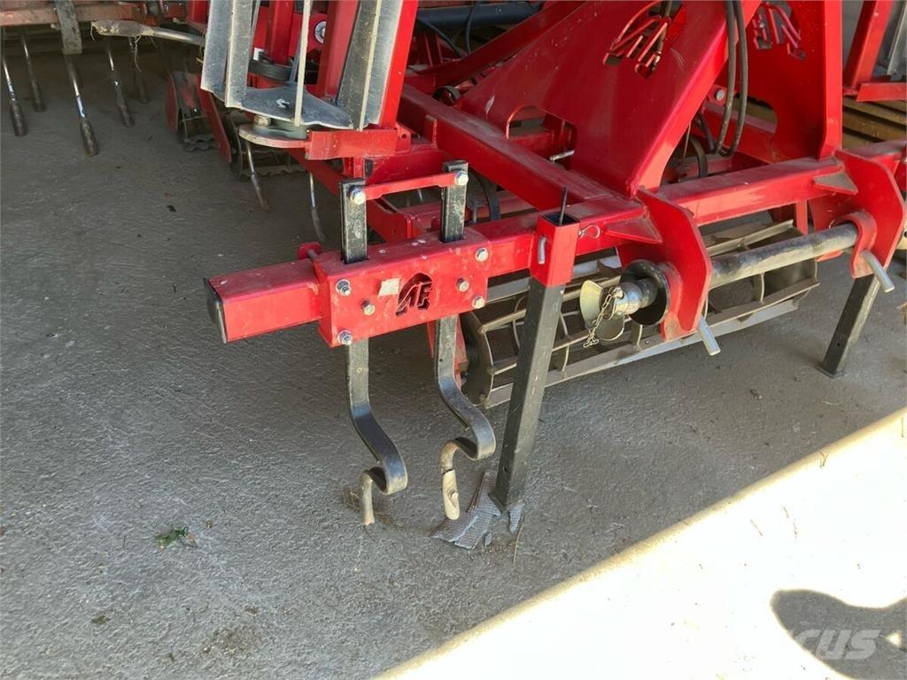  Coral Plus 420 Altre macchine e accessori per la semina