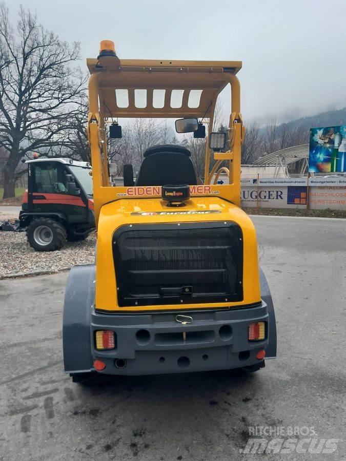 Eurotrac W12 F Pale frontali e scavatori