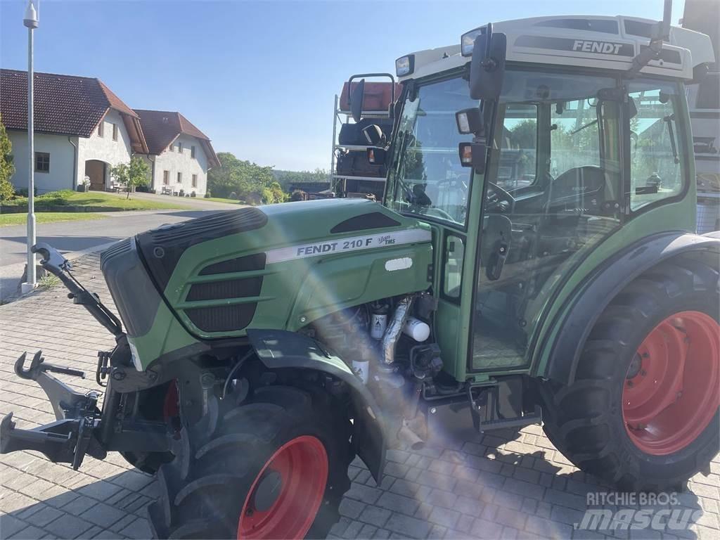 Fendt 210 F Profi Trattori