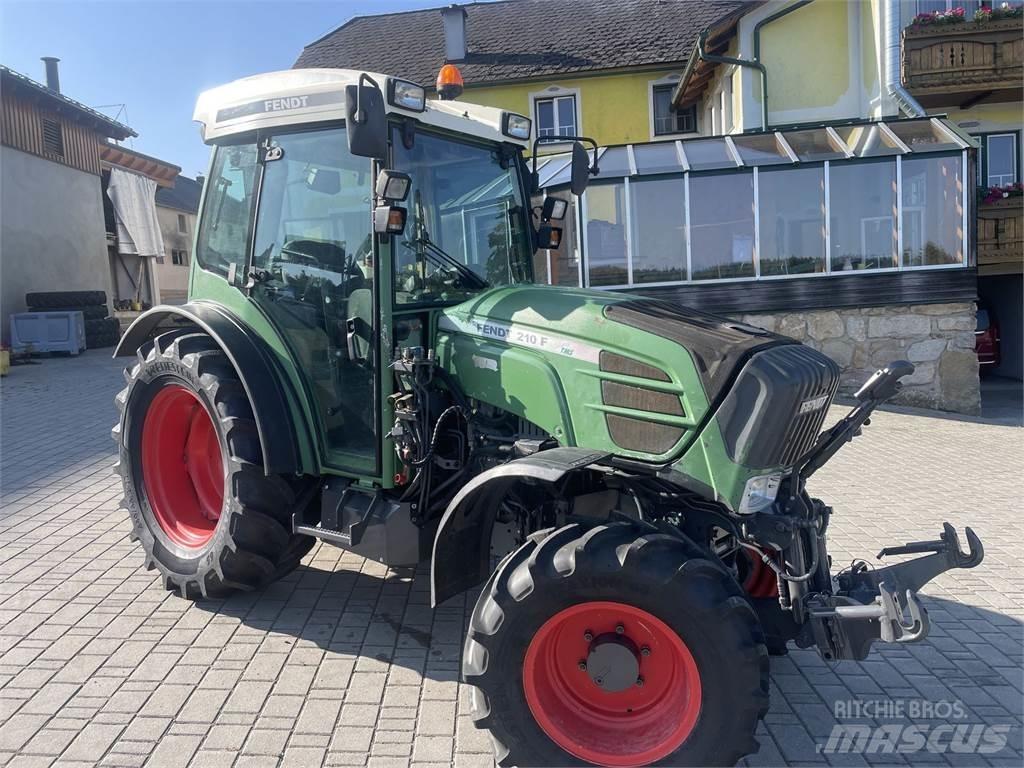 Fendt 210 F Profi Trattori