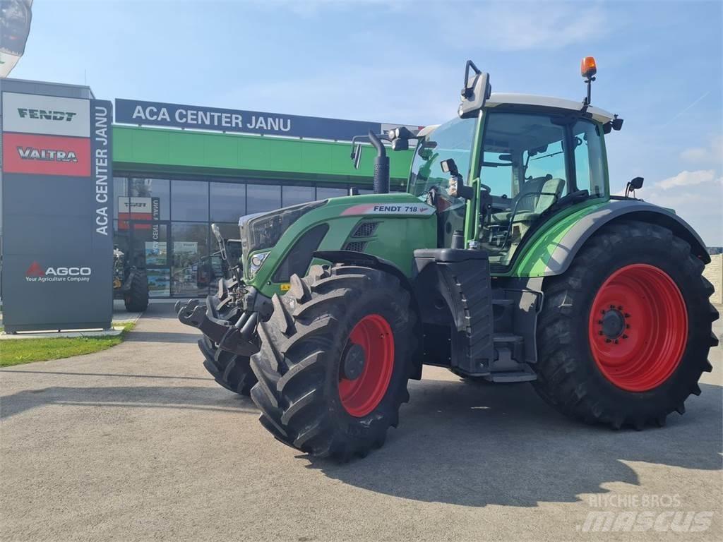 Fendt 718 Vario Trattori