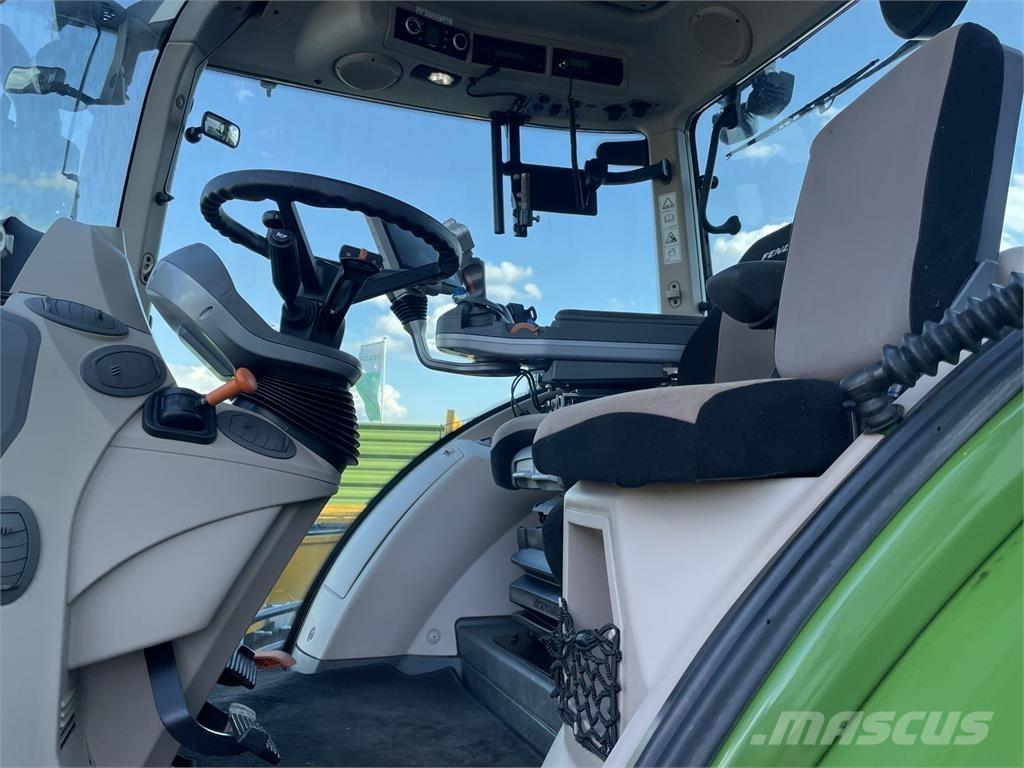 Fendt 724 Vario Trattori