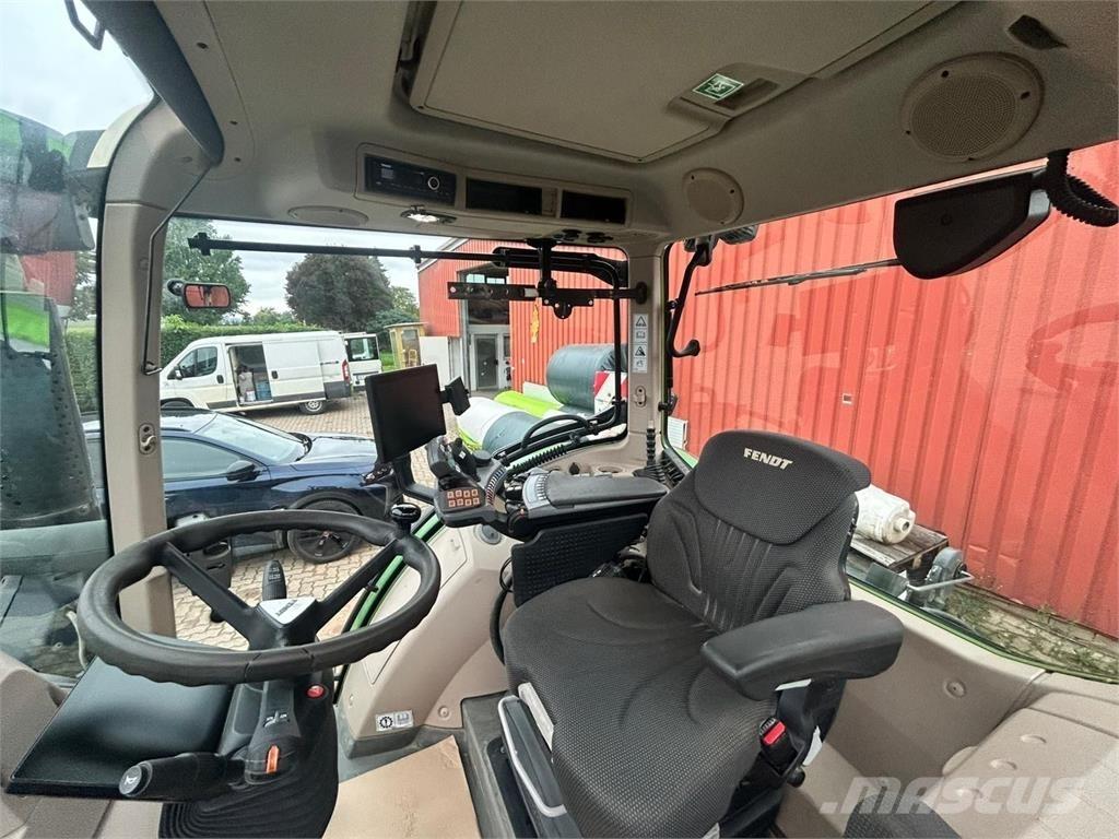 Fendt 724 Vario Trattori