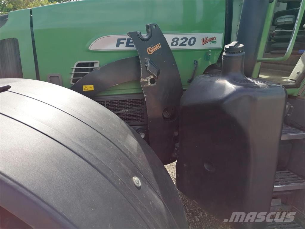 Fendt 820 Vo Vario Trattori
