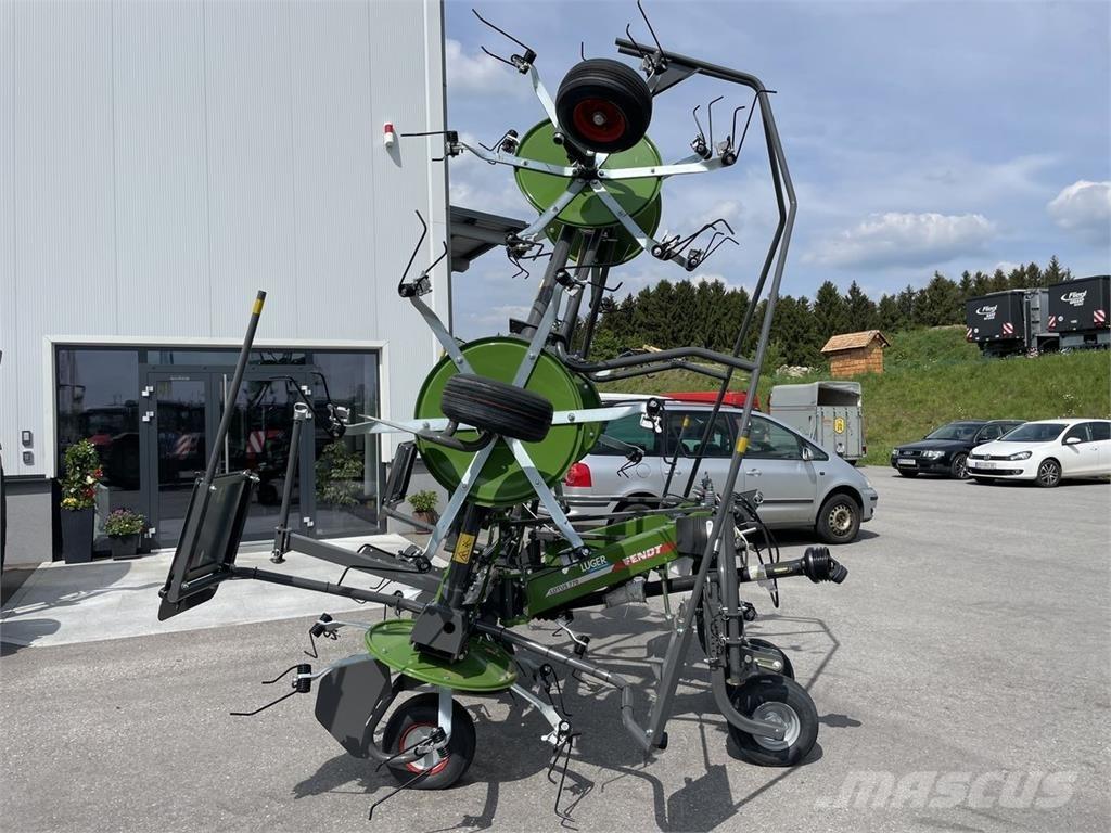 Fendt Lotus 770 Ranghinatori