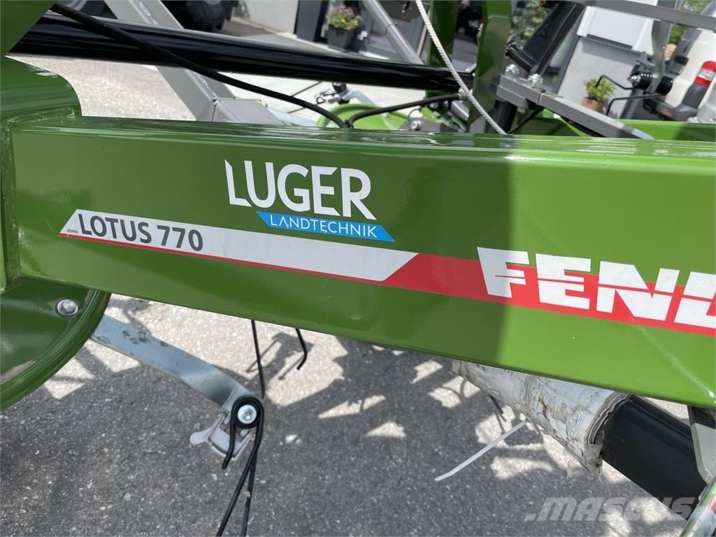 Fendt Lotus 770 Ranghinatori
