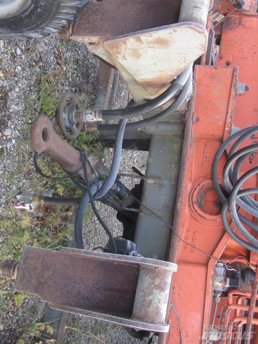 Hiab 765 Gru e pale