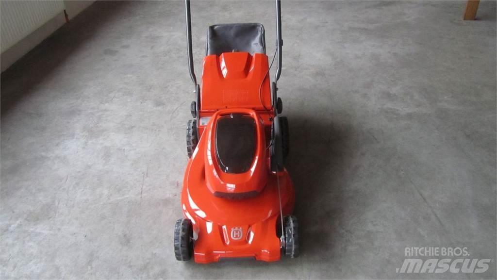 Husqvarna LC 347iVX Trattorini tagliaerba