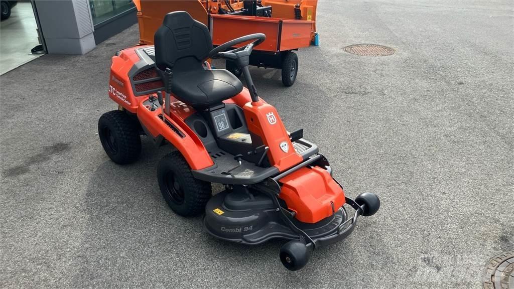 Husqvarna R 214TC Manutenzione verde e strade – Altro