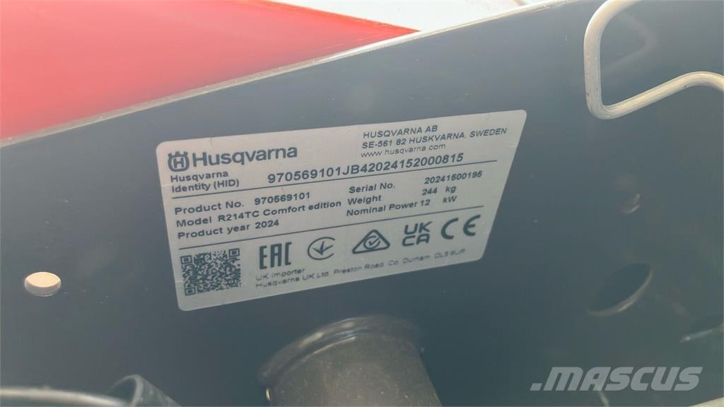 Husqvarna R 214TC Manutenzione verde e strade – Altro