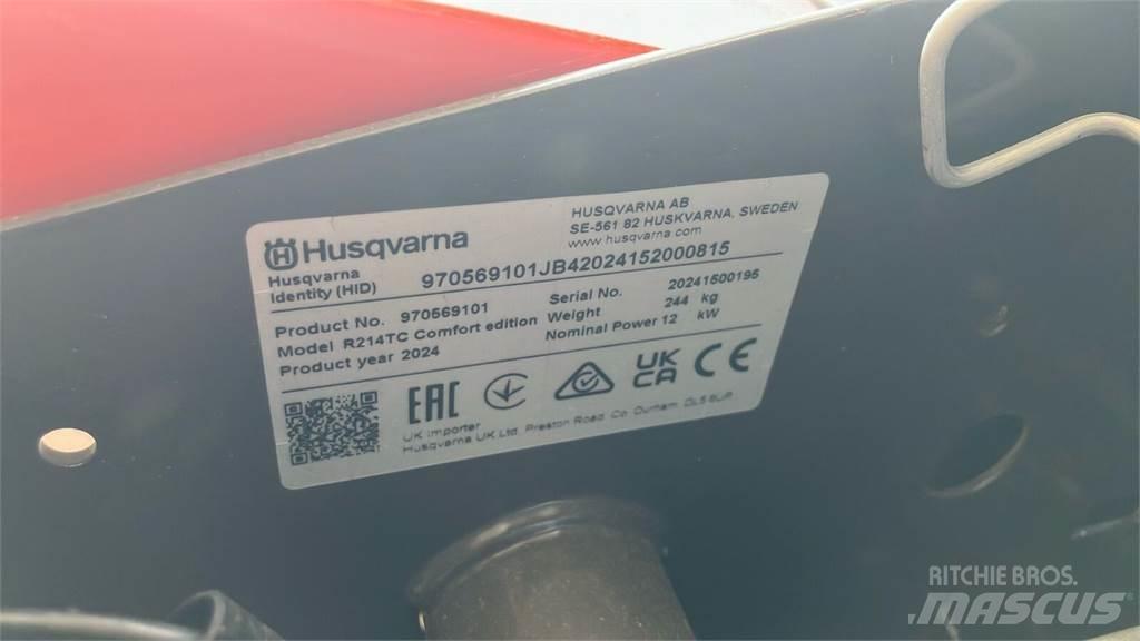 Husqvarna R 214TC Manutenzione verde e strade – Altro