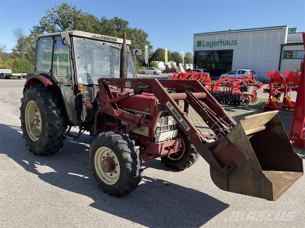 IHC 733 Trattori