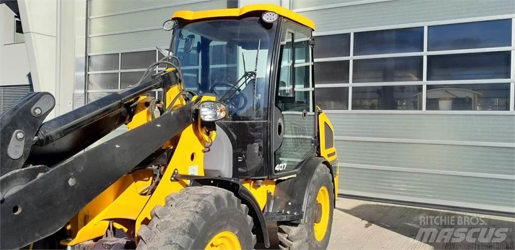 JCB 407 Pale gommate