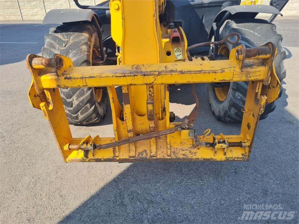 JCB 535 95 Sollevatori telescopici
