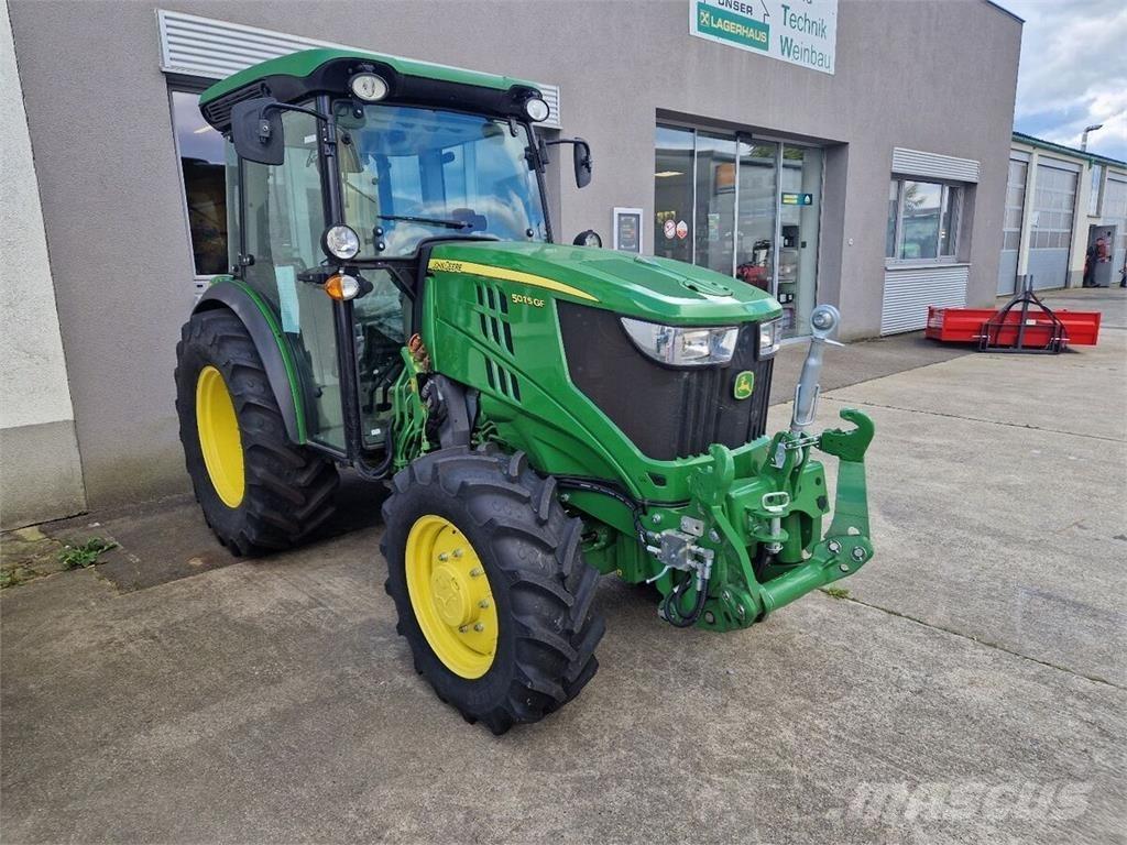 John Deere 5075 GF Trattori