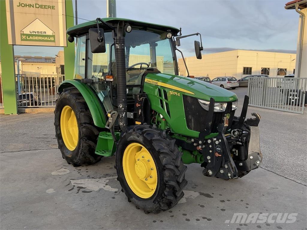 John Deere 5075E Trattori