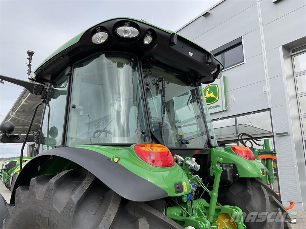 John Deere 5095M Trattori