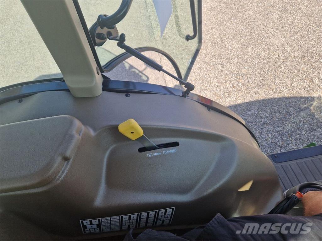 John Deere 5105GN Trattori