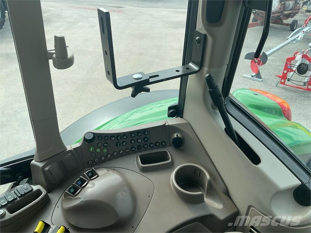 John Deere 6120M Trattori